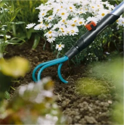 GARDENA Combisysteem Krabber Cultivatior - Werkbreedte 9 Cm - Aanbevolen Steellengte 130 Cm 21 GARDENA Combisysteem Krabber Cultivatior - Werkbreedte 9 Cm - Aanbevolen Steellengte 130 Cm -Tuinwereld Verkoop 1195x1200 6