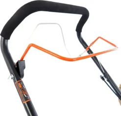 FUXTEC Grasmaaier Benzine - 46cm - Zelfrijdend / Zelftrekkend / Achterwielaandrijving - Mulchfunctie - Opvangbak 50L - FX-RM4646 -Tuinwereld Verkoop 1200x1150 7