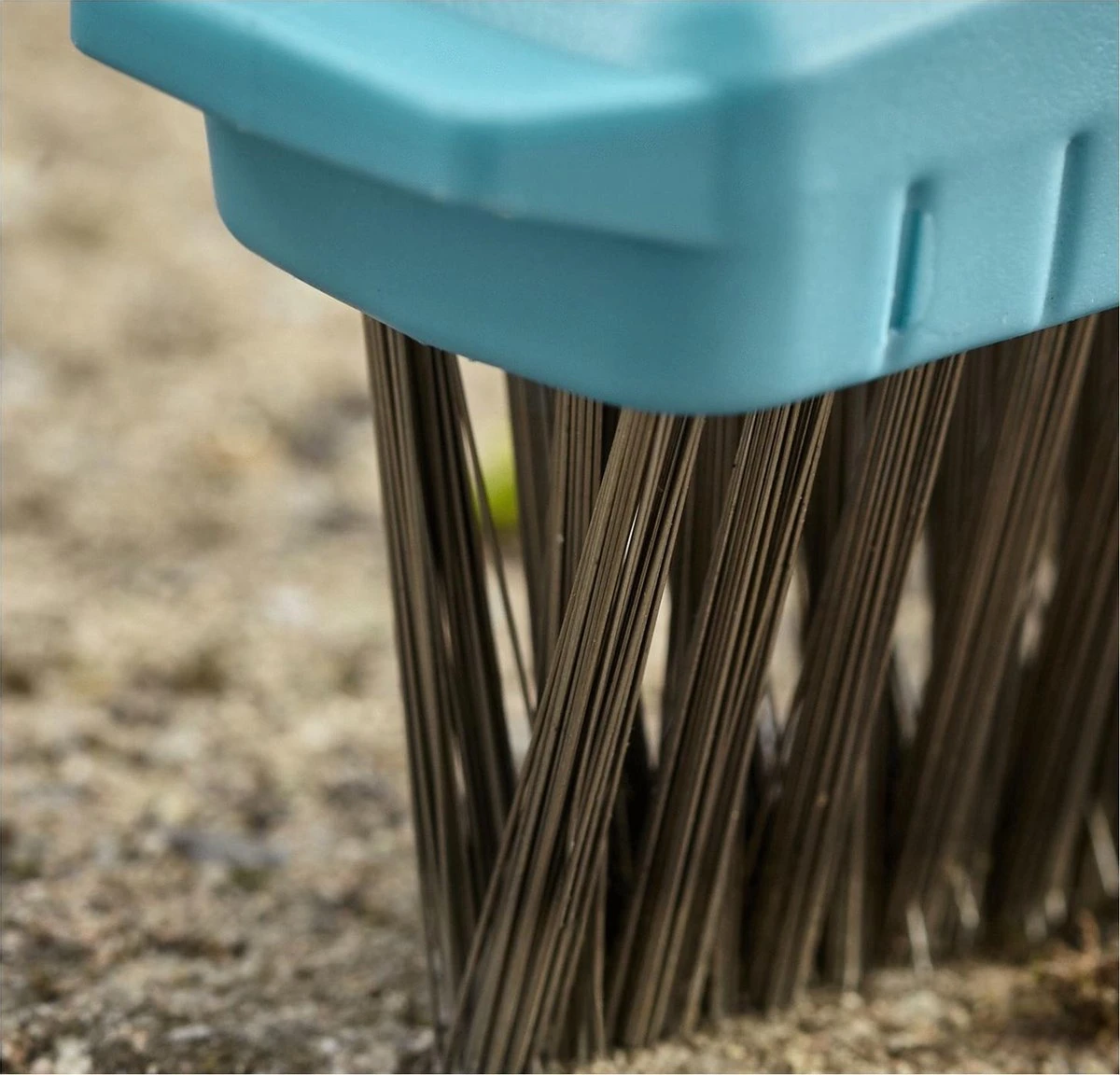 GARDENA Combisysteem Voegenborstel M Metaal - Aanbevolen Steellengte 130 /150 Cm 4 GARDENA Combisysteem Voegenborstel M Metaal - Aanbevolen Steellengte 130 /150 Cm - Afbeelding 4