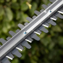 GARDENA - EasyCut 420/45 - Heggenschaar (gemotoriseerd) - Meslengte 45cm - Tandmes Opening 18mm -Tuinwereld Verkoop 1200x1200 1852