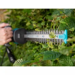 GARDENA - EasyCut 420/45 - Heggenschaar (gemotoriseerd) - Meslengte 45cm - Tandmes Opening 18mm -Tuinwereld Verkoop 1200x1200 1853