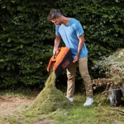 Black & Decker BLACK+DECKER BCMW3318N-XJ Grasmaaier - 18V - 33cm - Excl. Accu & Lader -Tuinwereld Verkoop 1200x1200 1982