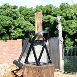 Lighted Lifestyle™| Houtklover Voor Aanmaakhout Incl. Kloofhamer - Houtsplijter - Houtkliever - Snel Haardhout - Gietijzer - Incl. Schroeven 13 Lighted Lifestyle™| Houtklover Voor Aanmaakhout Incl. Kloofhamer - Houtsplijter - Houtkliever - Snel Haardhout - Gietijzer - Incl. Schroeven -Tuinwereld Verkoop 1200x1200 2252