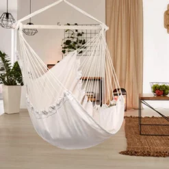 Potenza® Hangstoel – RUIM & COMFORTABEL - Binnen Of Buiten - 130x160 Cm - Belastbaar Tot 150 Kg - Incl. Bevestigingset Buiten – Creme 6 Potenza® Hangstoel – RUIM & COMFORTABEL - Binnen Of Buiten - 130x160 Cm - Belastbaar Tot 150 Kg - Incl. Bevestigingset Buiten – Creme -Tuinwereld Verkoop 1200x1200 302