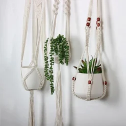 4 Stuks Plantenhangers - Boho Handgeweven Katoen Hangpot Voor Binnen/Buiten - Bloempot Met Kralen - Macramé Touw/Koord Hangplant Houder - Bohemian Wandhanger Decoratie - Verticale Tuin Plant Hanger Bloempothouder Planthanger Wit -Tuinwereld Verkoop 1200x1200 3151
