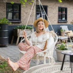 Vita5 Macramé Hangstoel - Voor Binnen En Buiten - Zonder Standaard - Incl. Kussen, Boekenvak En Beschermhoes - Tot 150kg - Beige -Tuinwereld Verkoop 1200x1200 350