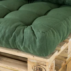 2L Home & Garden Rugkussen Metro Olijf - 60 X 40cm -Tuinwereld Verkoop 1200x1200 871