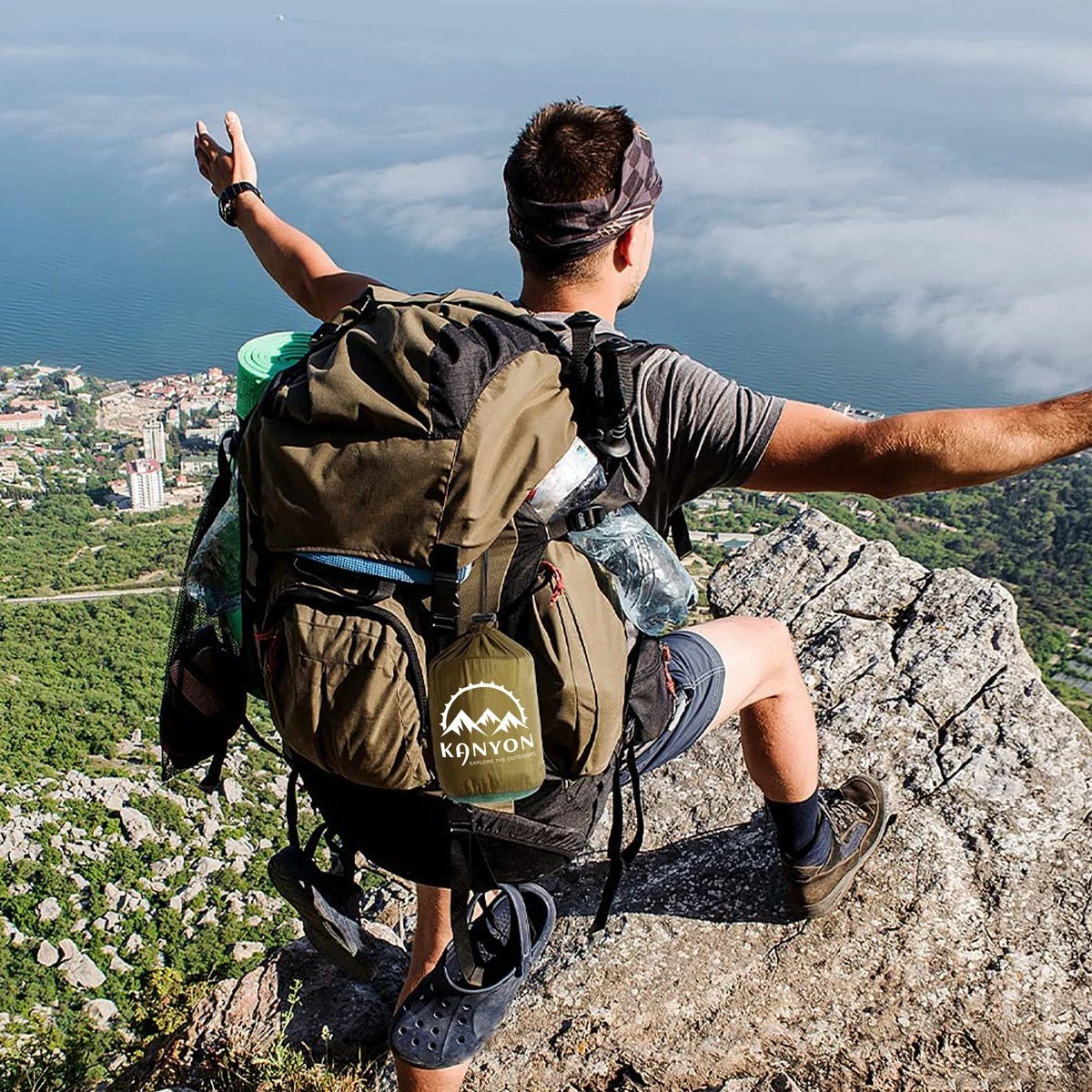 Kanyon Hangmat - Incl. Karabijnhaken En Riemen - Licht Parachutestof - 260 X 140 Cm - Tot 200kg - Groen/Khaki 5 Kanyon Hangmat - Incl. Karabijnhaken En Riemen - Licht Parachutestof - 260 X 140 Cm - Tot 200kg - Groen/Khaki - Afbeelding 5