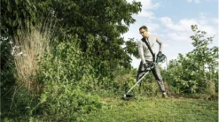 Bosch AFS 23-37 Bosmaaier - 950 W - Op Snoer - Incl. Mes En Draad -Tuinwereld Verkoop 1200x672 5