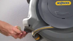 Hozelock AutoReel Slangenhouder / Wandslangbox 20m - Ø12,5mm 29 Hozelock AutoReel Slangenhouder / Wandslangbox 20m - Ø12,5mm -Tuinwereld Verkoop 1200x675 57
