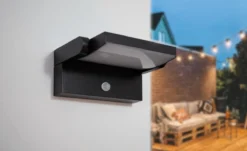 Verstelbare Wandlamp Berlin Met Sensor - Zwart | Ideale Tuinlampen Voor Aan De Muur, Wand Of Schutting -Tuinwereld Verkoop 1200x732 3