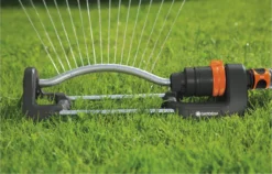 GARDENA - Zwenksproeier Aqua S - Tuinsproeier - 90 Tot 220 M² 22 GARDENA - Zwenksproeier Aqua S - Tuinsproeier - 90 Tot 220 M² -Tuinwereld Verkoop 1200x767 4