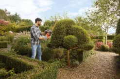 Black & Decker BLACK+DECKER BEHT201-QS Heggenschaar - 420W - 45cm - Gesnoerd -Tuinwereld Verkoop 1200x786