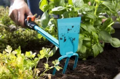 GARDENA Combisystem Tuinhak - Werkbreedte 6,5cm - 25 Jaar Garantie -Tuinwereld Verkoop 1200x799 166
