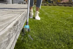 GARDENA Comfort Grasschaar - Op Steel -Tuinwereld Verkoop 1200x799 77