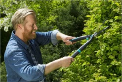 GARDENA - EasyCut - Heggenschaar - Extra Licht Van Gewicht 16 GARDENA - EasyCut - Heggenschaar - Extra Licht Van Gewicht -Tuinwereld Verkoop 1200x800 379