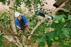 Bosch UniversalHedgePole 18 Heggenschaar Op Steel - Met 18 V Accu En Lader -Tuinwereld Verkoop 1200x800 409