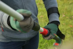 Bosch UniversalHedgePole 18 Heggenschaar Op Steel - Met 18 V Accu En Lader -Tuinwereld Verkoop 1200x800 415