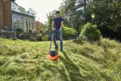 Black & Decker BLACK+DECKER BEMWH551-QS Zweefmaaier - 1200W - 30cm - Gesnoerd -Tuinwereld Verkoop 1200x800 456