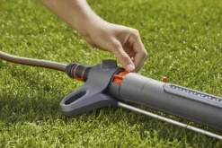 GARDENA - Zwenksproeier AquaZoom S - Tuinsproeier - 9 Tot 150 M² -Tuinwereld Verkoop 1200x800 518