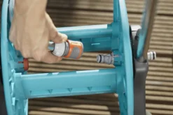 GARDENA AquaRoll S Slangenwagen - Verstelbare Handgreep - Excl. Tuinslang -Tuinwereld Verkoop 1200x800 561