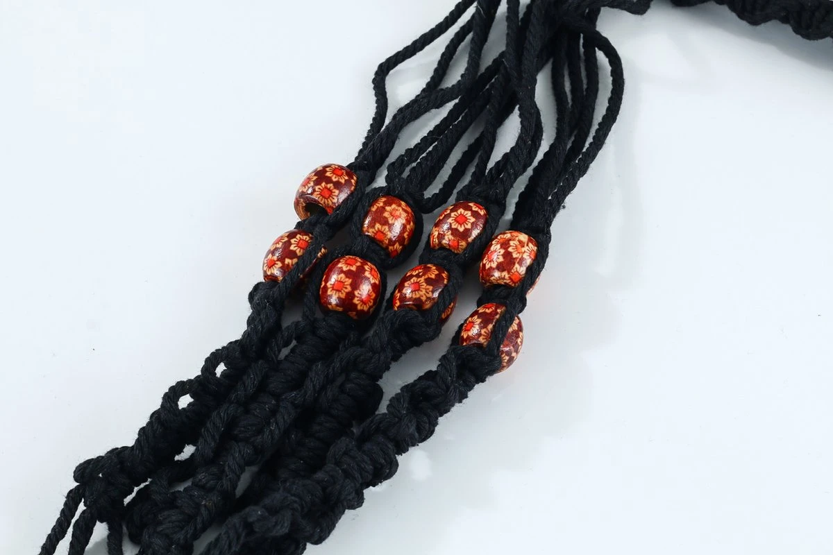 4 Stuks Zwarte Macrame Plantenhangers - Boho Handgeweven Katoen Hangpot Voor Binnen/Buiten - Hangende Bloempot Met Kralen - Macramé Touw/Koord Hangplant Houder - Bohemian Wandhanger Decoratie - Plant Hanger - Verticale Tuin Bloempothouder Planthanger 9 4 Stuks Zwarte Macrame Plantenhangers - Boho Handgeweven Katoen Hangpot Voor Binnen/Buiten - Hangende Bloempot Met Kralen - Macramé Touw/Koord Hangplant Houder - Bohemian Wandhanger Decoratie - Plant Hanger - Verticale Tuin Bloempothouder Planthanger - Afbeelding 9