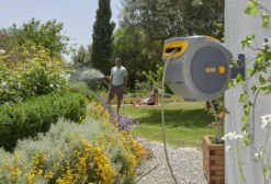 Hozelock AutoReel Slangenhouder / Wandslangbox 20m - Ø12,5mm 34 Hozelock AutoReel Slangenhouder / Wandslangbox 20m - Ø12,5mm -Tuinwereld Verkoop 1200x816 3