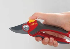 WOLF-Garten Snoeischaar "Premium Plus" RR 4000 - Max. Knipdiameter 22 Mm - Links- En Rechtshandige - Softinleg Handgreep - Snijhoek 30° - Voor Grote Handen - Vervangbare Messen 18 WOLF-Garten Snoeischaar "Premium Plus" RR 4000 - Max. Knipdiameter 22 Mm - Links- En Rechtshandige - Softinleg Handgreep - Snijhoek 30° - Voor Grote Handen - Vervangbare Messen -Tuinwereld Verkoop 1200x840 5