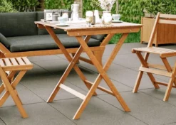 Bistro Set Hout Balkonset FSC – Patio Set Tuin – Houten Frans Tuinsetje – Kleine Tuinset – Complete Kleine Balkon Tafelset Met Gratis Bijzettafel – Hardhout FSC Balkonstoelen & Balkon Tafel - Tuintafel En Stoelen - Bistroset Van Hout – Balcony Set 27 Bistro Set Hout Balkonset FSC – Patio Set Tuin – Houten Frans Tuinsetje – Kleine Tuinset – Complete Kleine Balkon Tafelset Met Gratis Bijzettafel – Hardhout FSC Balkonstoelen & Balkon Tafel - Tuintafel En Stoelen - Bistroset Van Hout – Balcony Set -Tuinwereld Verkoop 1200x857 7