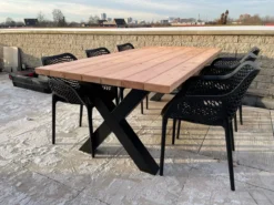 Tuintafel Douglas 300 Cm X 90 Cm | Stalen Poten | 8-10 Personen | DuuMaa -Tuinwereld Verkoop 1200x899 9