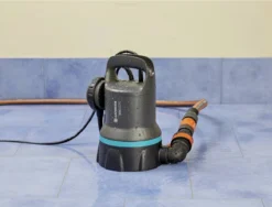 Gardena Dompelpomp 9000 Rvs 24,2 X 28,3 Cm Zwart/grijs 13 Gardena Dompelpomp 9000 Rvs 24,2 X 28,3 Cm Zwart/grijs -Tuinwereld Verkoop 1200x913 6