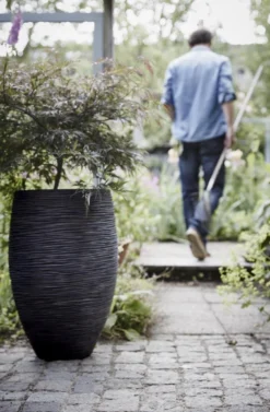 Capi Europe - Vaas Elegant Deluxe Rib NL - 56x84 - Zwart - Voor Binnen En Buiten - KBLR1132 -Tuinwereld Verkoop 786x1200 7