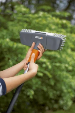 GARDENA Cleansystem Comfort Schrobber - Reinigen Van Paden - Terras - Oprit -Tuinwereld Verkoop 799x1200 63