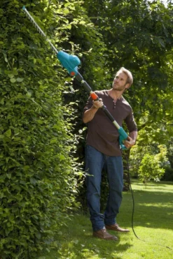 GARDENA - Telescopische THS 500/48 - Heggenschaar (gemotoriseerd) - 48 Cm Meslengte - 25 Mm Tandmes Opening -Tuinwereld Verkoop 800x1200 79