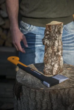 Fiskars Kloofbijl X11 - S - 44 Cm 11 Fiskars Kloofbijl X11 - S - 44 Cm -Tuinwereld Verkoop 801x1200 8